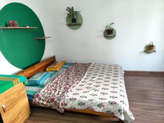 Tales of Guwahati 1BHK - Unit I -AC extra 200 - Guwahati - 7