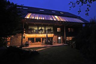 living TIMELESS- Haldenhof Loft, Luxus Schwarzwald-Retreat mit Sauna - 9