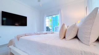 Walk to Beach, Shops, Dining, Pool View, Fast Wifi - Punta Cana - 4