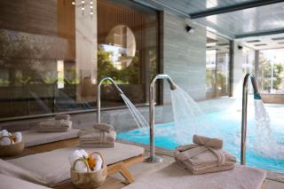 Dusit Suites Athens - Athens - 9