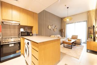 1BHK Poolview Apartment With Balcony - Timber Retreat - Sharjah - 1
