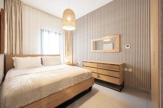1BHK Poolview Apartment With Balcony - Timber Retreat - Sharjah - 8