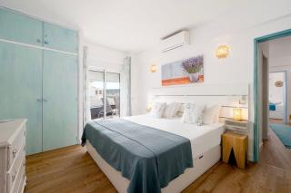Shabby Chique Surf Beach and Ocean - Luz - 5