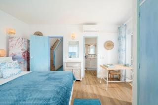 Shabby Chique Surf Beach and Ocean - Luz - 2