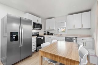 2BR 1BA Apartment Sleeps 6 and Across from the beach - Myrtle Beach - 3