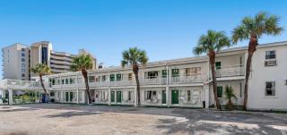 Studio 1 King Bed Sleeps 2 Pet-Friendly - Myrtle Beach - 6
