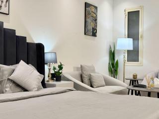 استديو مودرن في الشمال بطابع فني والوان هادئة - 8