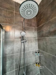 New Imperial Apartments - 1