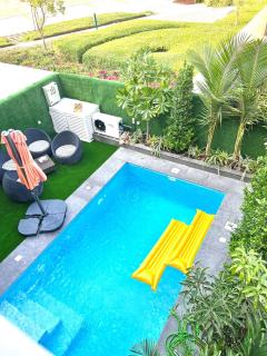 Dubai Private Pool villa Damac Hills 2 deleguest - 7