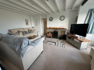 Bryn Teg Cottage - 8