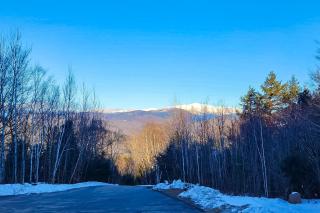 Mountain Memories - Bartlett - 9