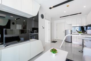 NEW superb one-bedroom in the heart of Pattaya - 3