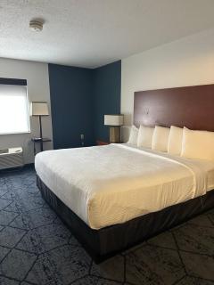 Baymont by Wyndham Columbia, MO - Columbia - 2