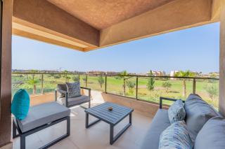 Modern Appart-Golf View, Terrace & Fiber Optic - 5