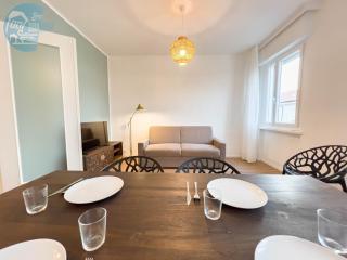 Largo Papa Tirabora Short Rent - Trieste - 8
