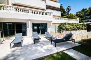 Calme absolu, élégant et arboré avec piscine - Cannes - 3