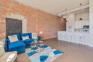 The Saf-e House Downtown Newport News - Hampton - 8