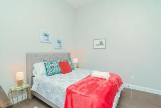 The Saf-e House Downtown Newport News - Hampton - 3