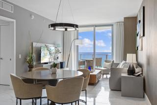 Ventur Luxe Condo l Oceanview - Gym, Beach Access - Hollywood - 1