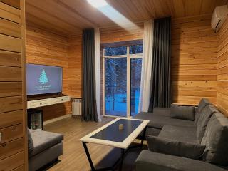 Eastwood Hotel & Resort - 4