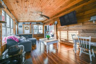 Large Family Home 5 Mi to Dtwn Hagerstown! - Williamsport - 9