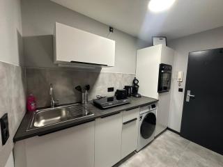 Appartement Langenhagen - Hannover mit Balkon, EBK und Parkplatz - Hanôver - 4