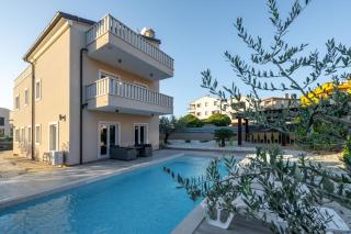 "Villa BELAVISTA" holiday home - Premantura - 0
