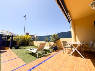 Meloneras Oasis 44 by CanaryScape - 0