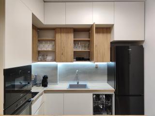 East Gate Cozy Apartment - 2