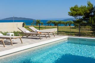Beachfront villa Pensa private pool, 3-bedroom - 7