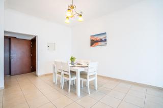 RH- Modern Elegance 2BR, prime location, Walk to Dubai Mall - Dubai - 4