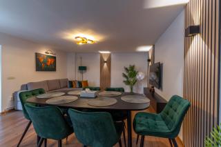 Kaya Charming 2-Bedroom Apartment - Braşov - 7