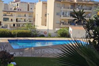 Acogedor Apartamento Moderno con Piscina en Nerja, Perfecto para una Escapada - 4