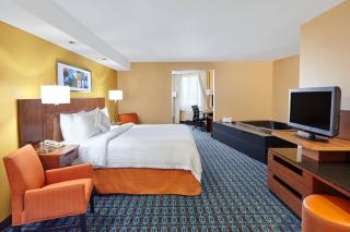 Fairfield Inn and Suites Chicago Lombard - 3