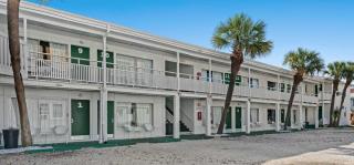 Studio 1 King Bed Sleeps 2 Pet-Friendly - Myrtle Beach - 0
