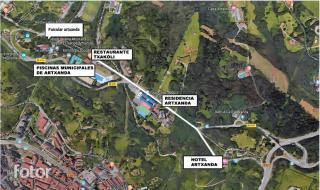 Hotel Artxanda Bilbao, Parking Gratuito en el Exterior Junto al Hotel - Bilbao - 4