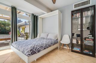 Navigate Stays 10K Sqft Family Desert Hideaway - La Quinta - 2