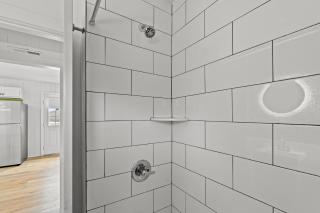 2BR1BA Sleeps 6 Pet-Friendly Walk to Ocean - 1