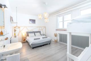 Berghotel Pischa Mountain Lodge - 7