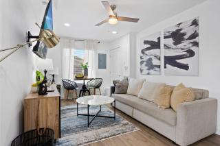 2BD Super Deal I Fast Wi-Fi Free Parking Full Gym - Houston - 8