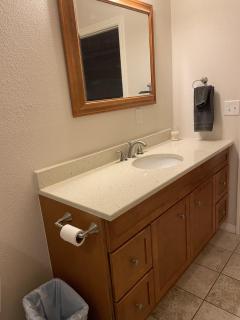 Tiller House - Green Room - 2