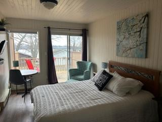 Merland Park Minnow Motel - Picton - 3