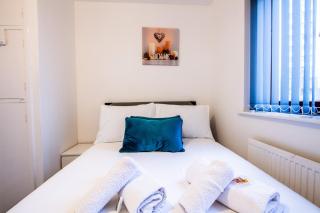 Suite 3 - Chic Room in Sheffield Sociable Home - Sheffield - 9