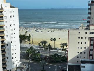 Apartamento inteiro com piscina à 100 metros do mar - 3