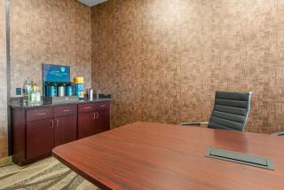 Cobblestone Hotel & Suites - Lynden - 5