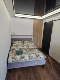 LUXURY GREEN APARTMENT by Marta - 1