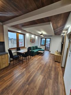 LUXURY GREEN APARTMENT by Marta - Radom - 9