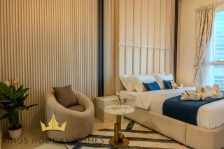 KINGS HOLIDAY HOMES Luxury 2 Apartments Dunya tower Burj Khalifa St - 0