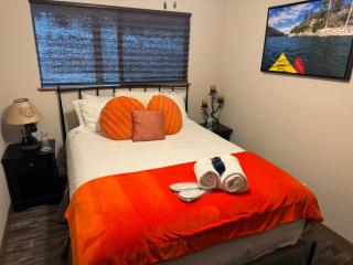 Lake Tahoe Incline Beach Ski Pool Pets Casino - 2