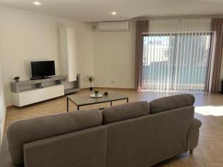Free WiFi - 2 min walk to sea - Modern 2 BR Corner Ground Floor Apartment with large terrace balcony - Superb Location - Qawra - 0